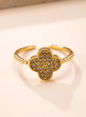 跨境专供四叶草镶钻钛钢戒指