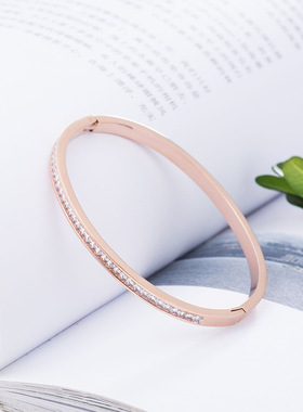 新款饰品简约半圈白锆石手镯女