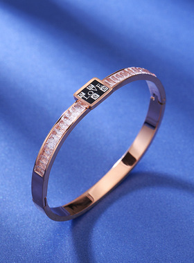 简约半圈白锆石手镯女钛钢玫瑰金
