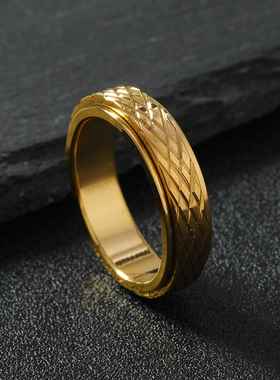 朋克风可转动镀钛钢戒指