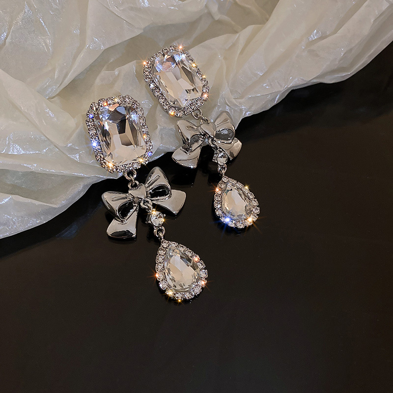 日韩锆石蝴蝶结流苏耳钉