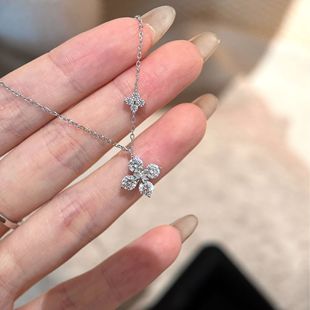 双生四叶草项链女款轻奢小众设计高级感锁骨链生日礼物时尚潮流感