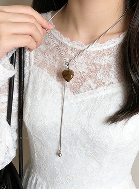 虎眼石爱心抽拉项链女