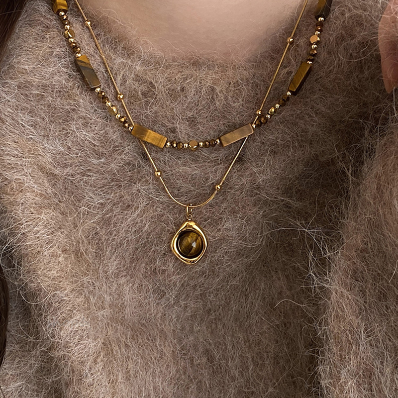 秋冬美拉德串珠虎眼石吊坠项链复古气质轻奢高级感配饰