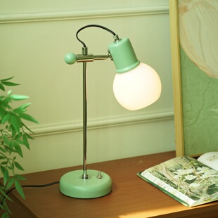 升降调节复古包豪斯阅读书桌台灯设计师款中古现代卧室书房护眼灯