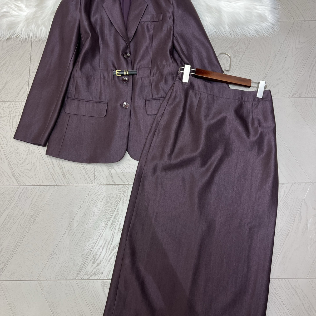 七七设计感外套+直筒半身裙两件套装(配腰带)（含50羊毛）A9441