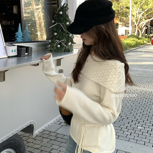 25220 含5羊毛 配腰绳 七七设计人圣诞气息一字肩收腰针织衫