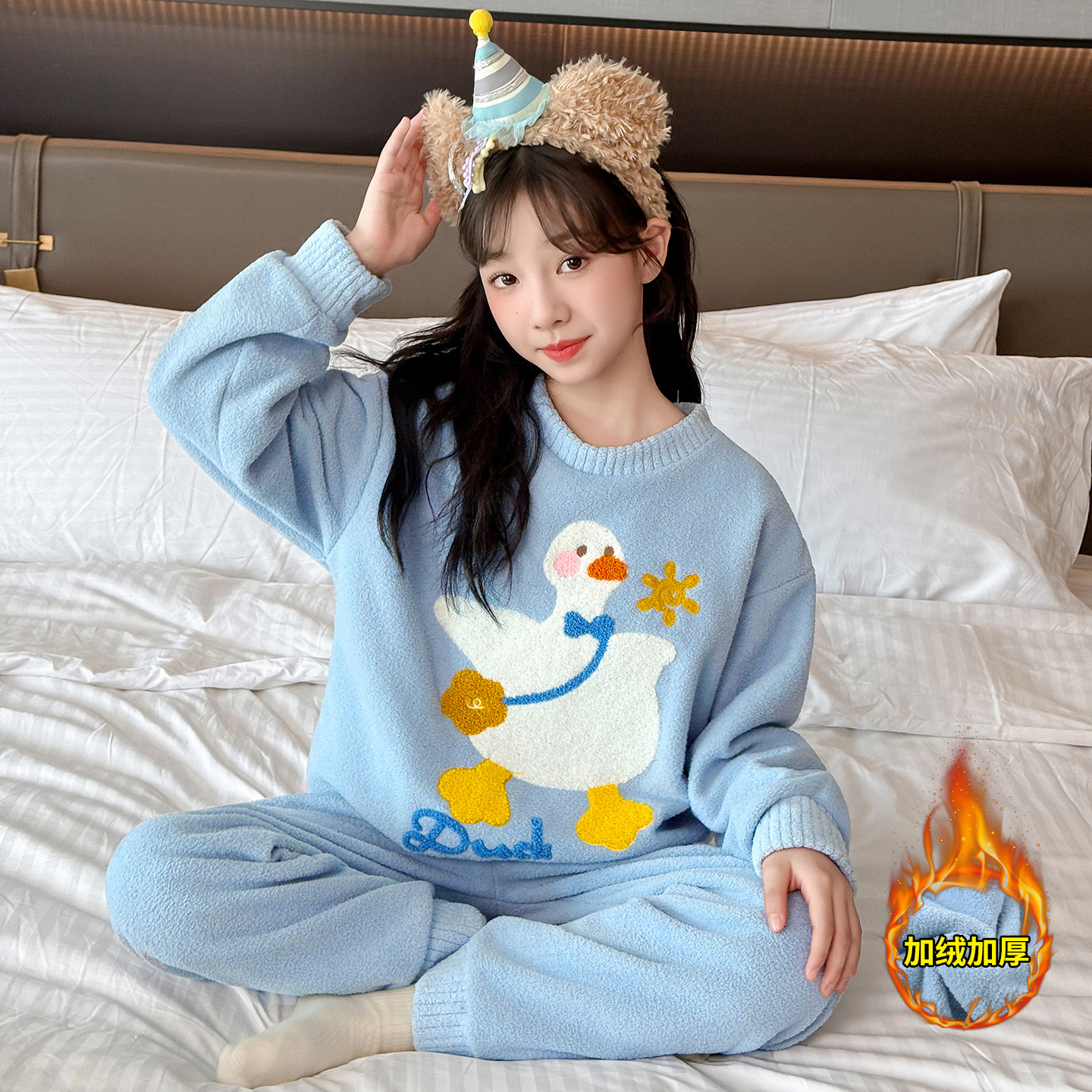 女童珊瑚绒睡衣秋冬季保暖家居服