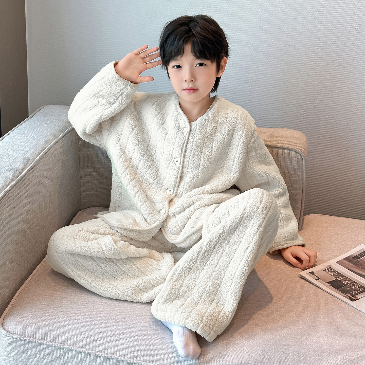 男童睡衣秋冬款贝贝绒家居服套装