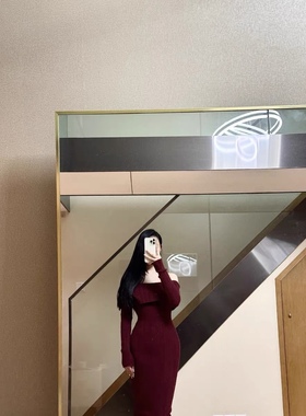 两色入/明艳美女 腰臀比 露肩收腰显瘦包臀针织连衣裙女