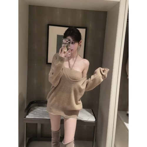 *暖调焙茶* yjy挂脖羊绒羊毛舒服大U领罩衫挂脖背心毛衣两件套