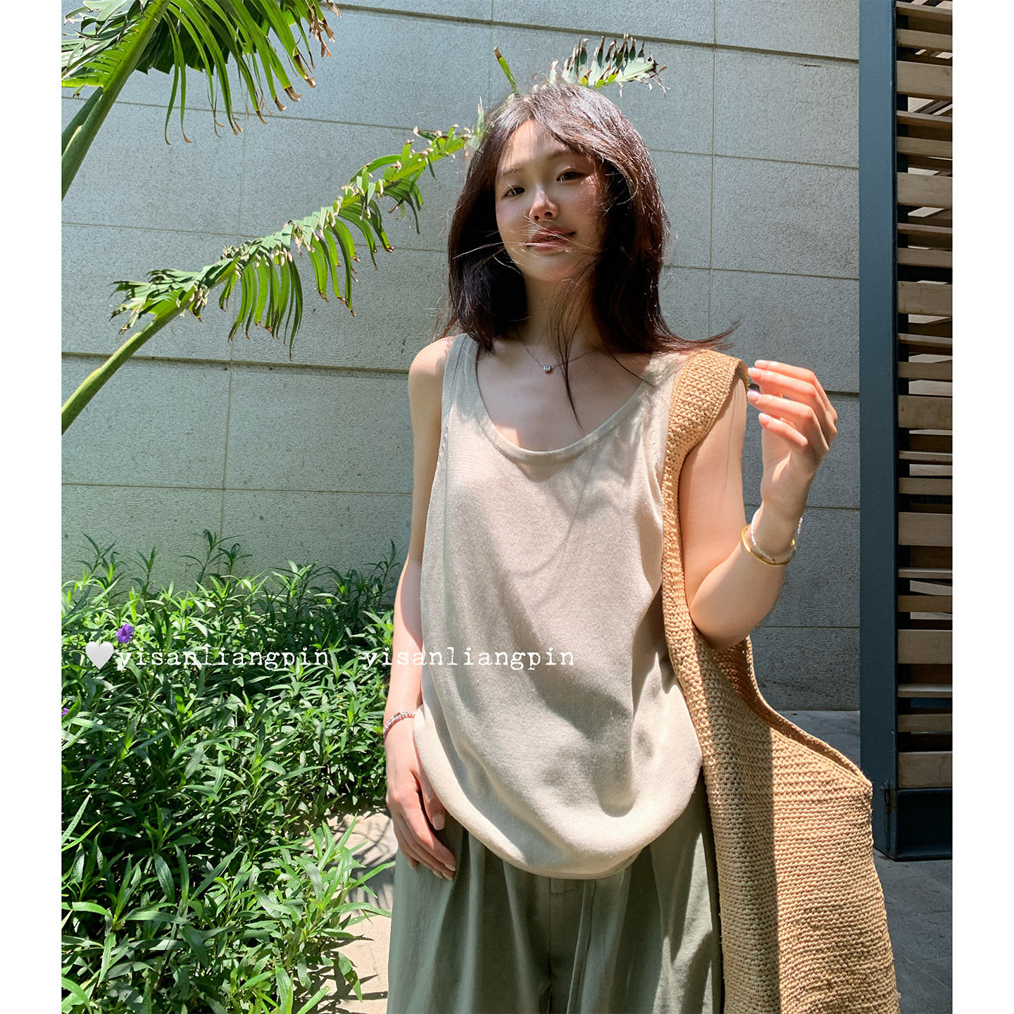 一三良品小个子 轻薄天丝亚麻针织背心女夏韩系宽松u领无袖上衣