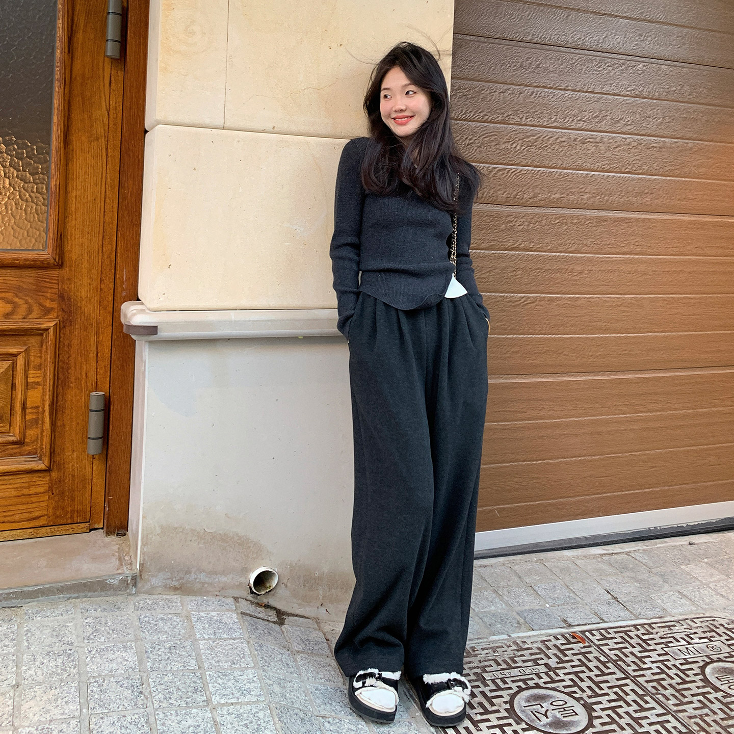 一三良品小个子亲肤糯米裤深灰加厚卫裤运动休闲裤阔腿拖地裤女冬