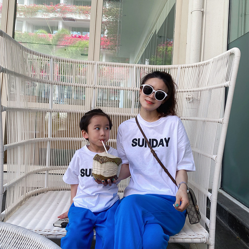 여름 신상품 친자복 3 4인 가족 인터넷 연예인 심플 반팔 모자복 순면 티셔츠 캐주얼하고 다재다능한 트렌드