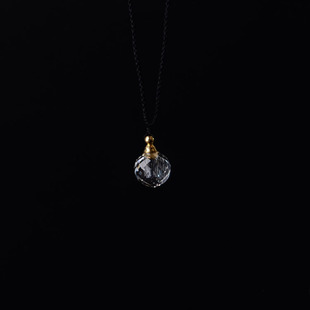 纯天然白水晶刻面香水瓶精油瓶香薰瓶 助财运 保平安 情侣吊坠