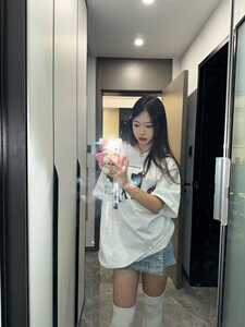 国潮牌美式幻影人像短袖t恤女夏季宽松小众设计感hiphop半袖上衣