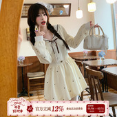 织物猪 绵糖云朵 miu系甜美风花苞连衣裙女早春海军领减龄短裙子