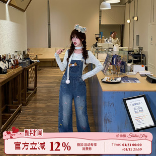 女小个子可爱甜妹直筒长裤 织物猪 套装 蓝色牛仔背带裤 子 牛仔很忙