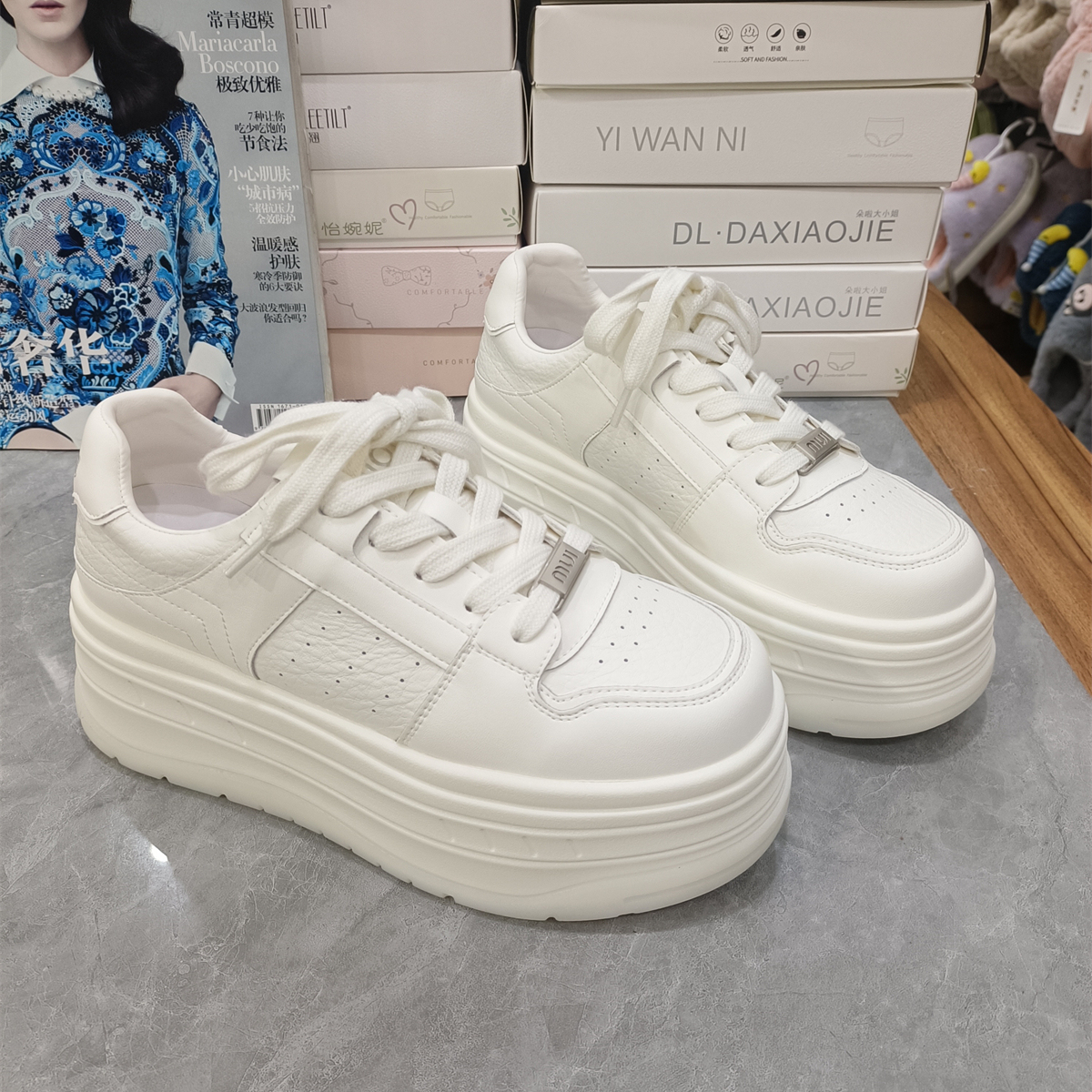 欧洲站厚底增高小白鞋