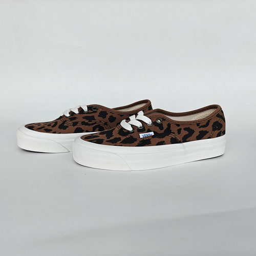 VANSAut安娜海姆滑板鞋复古百搭