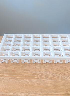 【单拍】冷白色托架迷你多肉花盆3.7口4口4.6 4.8口5口配套纯白色