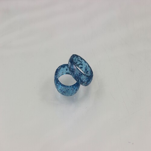 深海蓝银箔小众滴胶树脂戒指