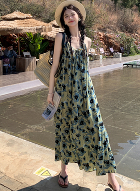 2C177-P115-K178绿色海边度假碎花吊带裙女中长款2024年夏新款法