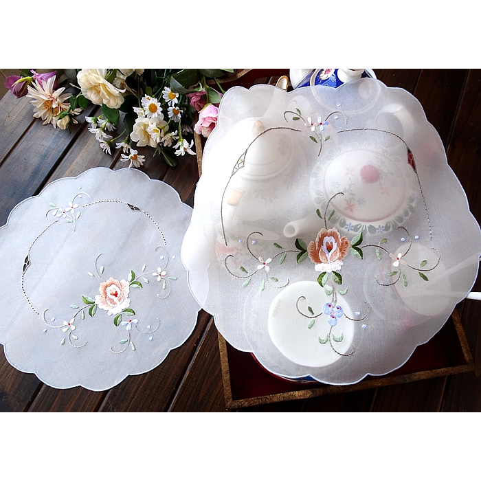 外贸生丝手工刺绣美式复古杯垫