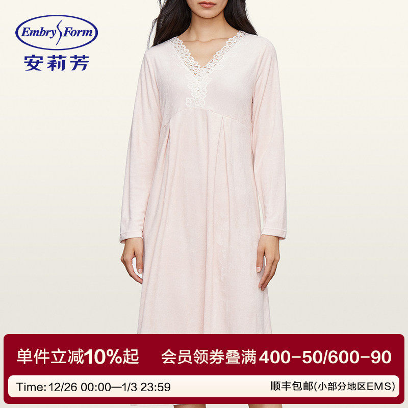 安莉芳专柜新品棉质v领长袖睡裙女士蕾丝花边舒适家居裙EL0060