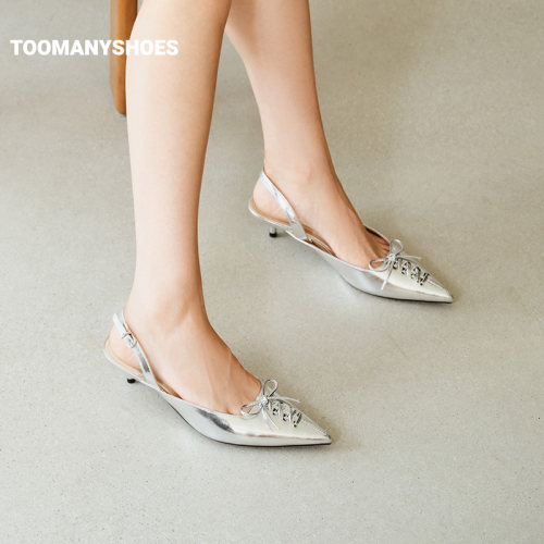 Toomanyshoes26秋新款鱼尾裙摆尖头小猫跟绑带设计时尚凉鞋高跟鞋