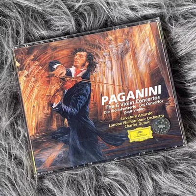 帕格尼尼 六首小提琴协奏曲 3CD唱片 阿卡多 迪图瓦 4372102