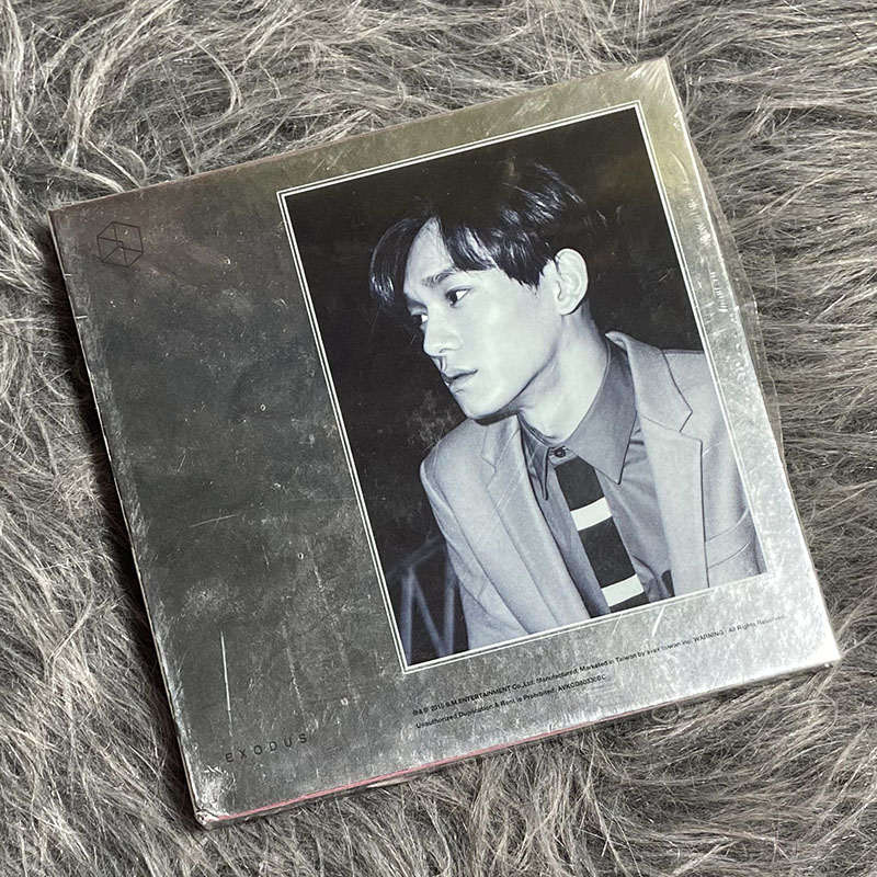 现货正版 EXO 正规二辑 EXODUS 台压中文版/CHEN 小卡+写真歌词册