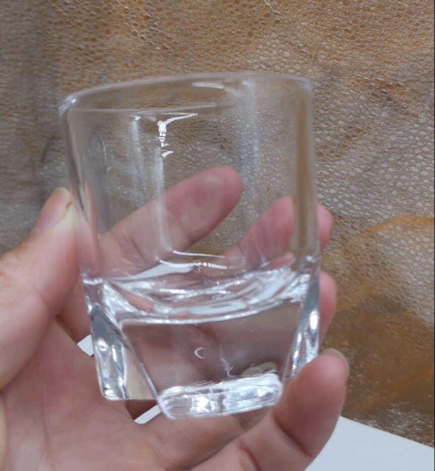 洛杯2个包邮厚底洛杯啤酒杯威士忌洋酒玻璃杯三脚杯KTV酒杯130ml