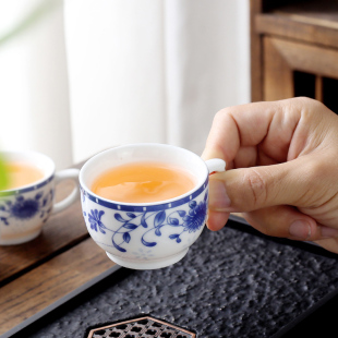 家用陶瓷茶杯带手柄防烫喝功夫茶杯具青花瓷八只装品茗有耳小杯子