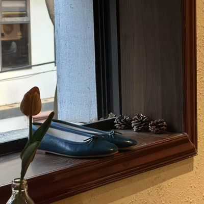 星夜格调蓝意大利手工芭蕾鞋