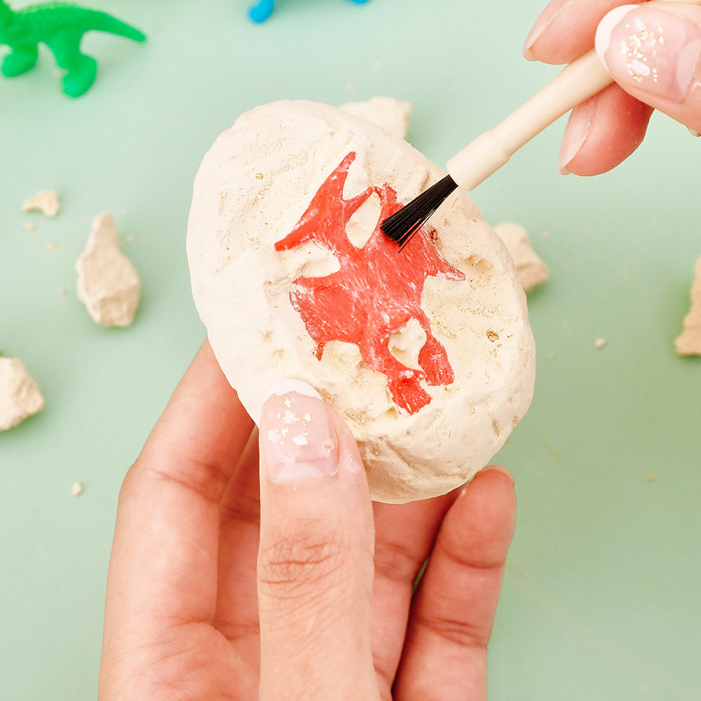 儿童考古恐龙蛋化石幼儿园礼品套装学生手工diy益智挖掘石膏盲盒