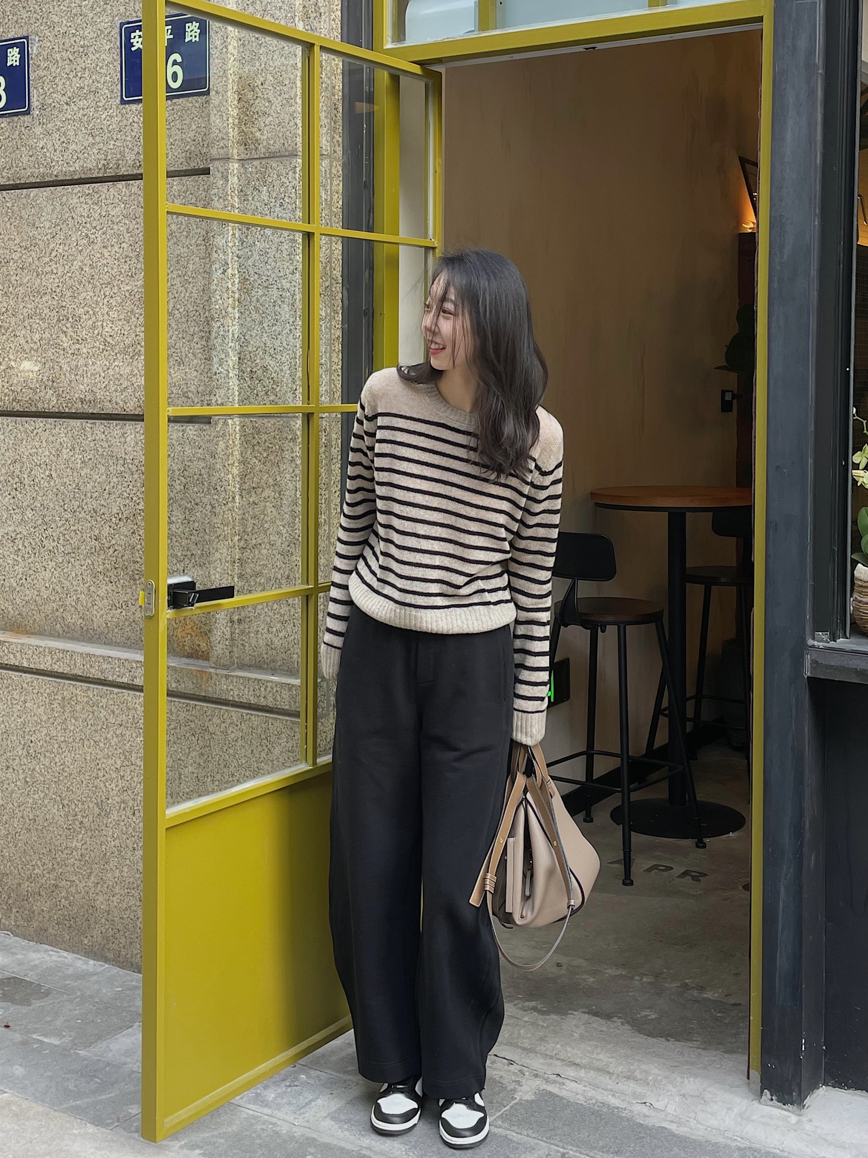 圆领休闲百搭宽松纯羊绒毛衣