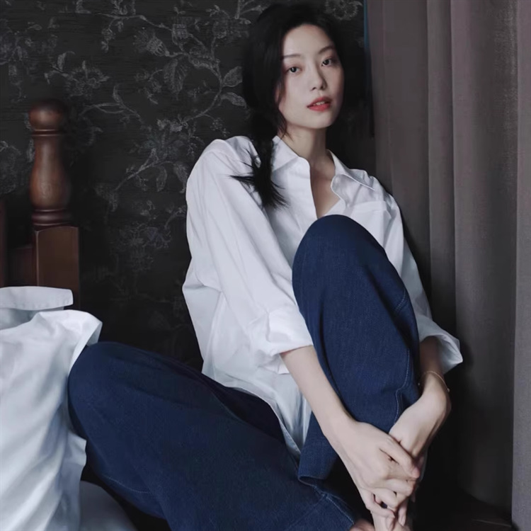 C712法式白色叠穿长袖衬衫外套女