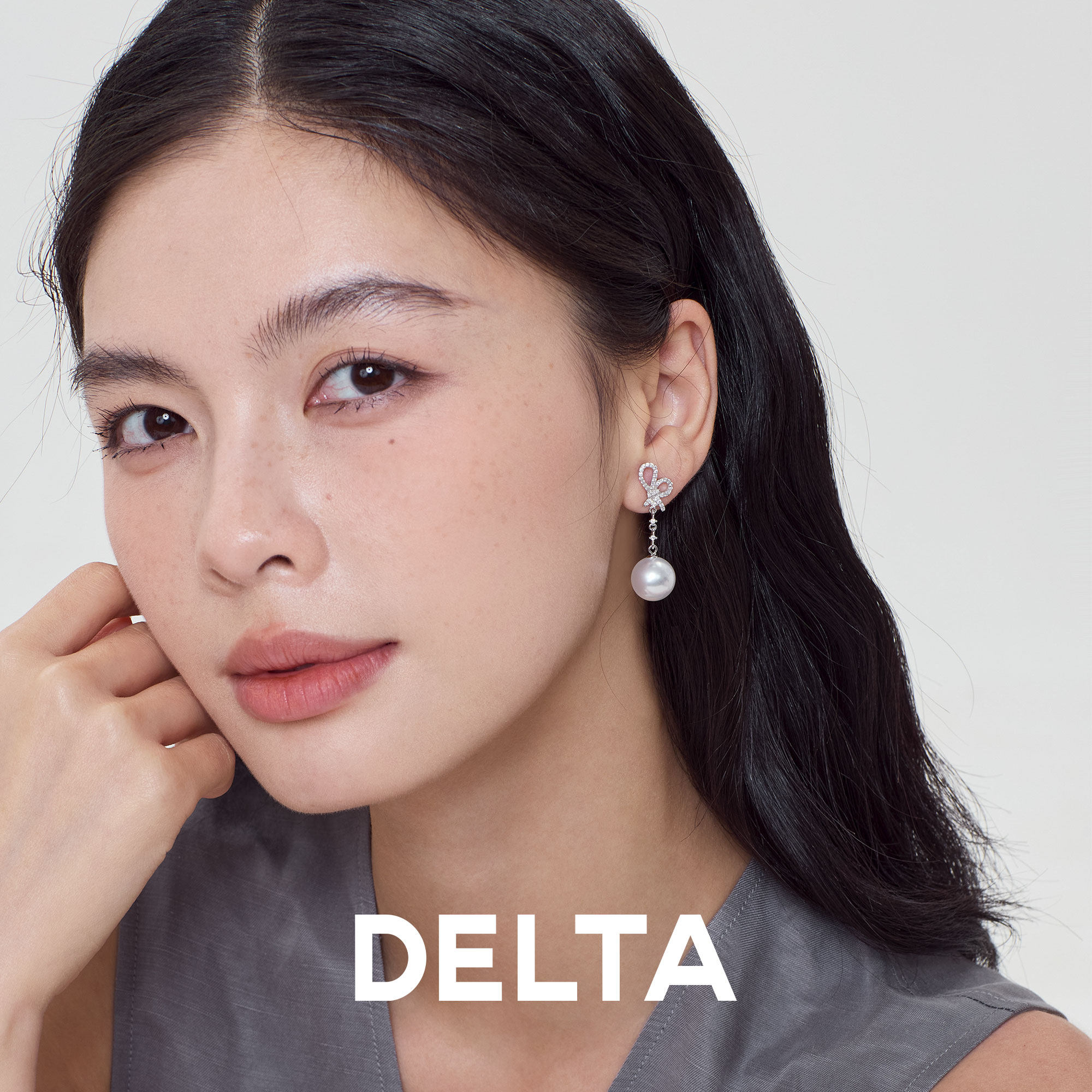 澳白珍珠耳坠女纯银耳钉轻奢高级感气质大气小众设计秋冬蝴蝶耳饰