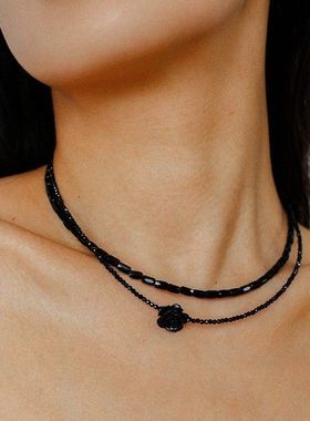 时尚气质黑色玫瑰花刻面琉璃串珠项链女小众设计百搭双层小花颈链