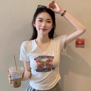 显瘦褶皱体恤印花蝴蝶V领上衣 美式 独特别致正肩短袖 t恤女夏季 修身
