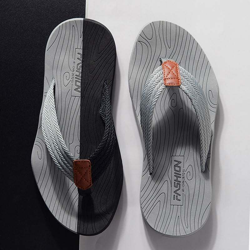 拖鞋男人字新款潮流软底夹脚沙滩外穿防滑厚底凉鞋0326k