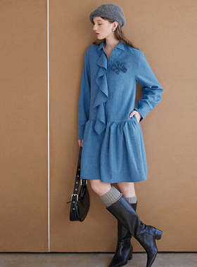 相对纶/显白蔚蓝色抽皱活褶荷叶领连衣裙 毛呢保暖藏肉减龄短款裙