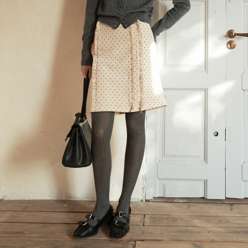 相对纶/miu系波点木耳边短裙甜酷法式白色韩系2025 新款半身裙