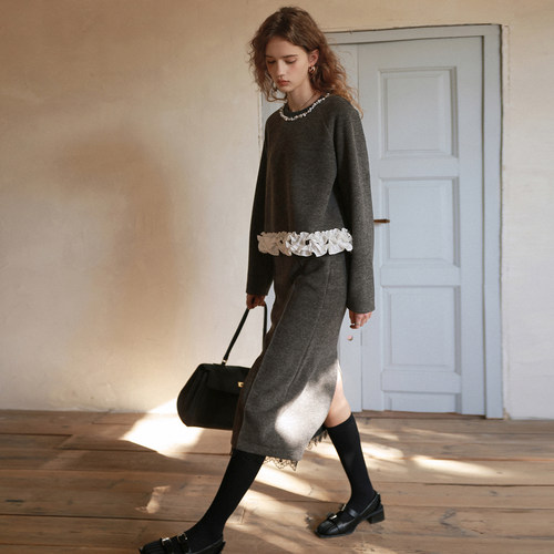 相对纶/弹力/手工镶珠深灰色甜酷巨好看设计感卫衣半身裙显瘦套装