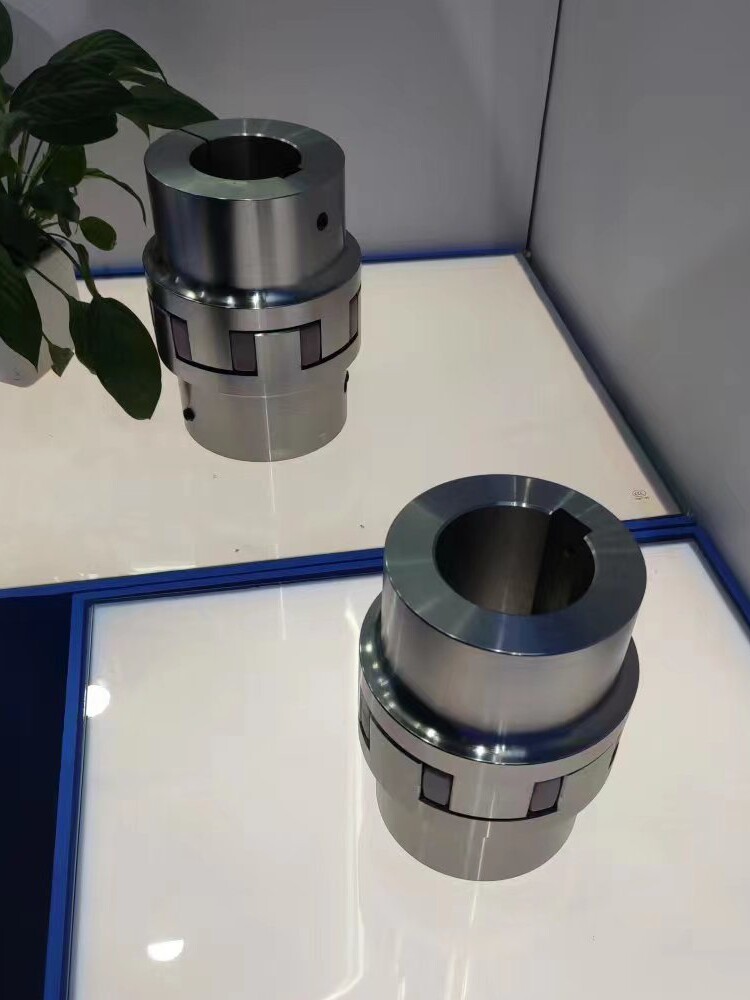 电机星型梅花联轴器纬起