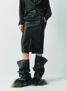 LUCENCY25AW 小羊皮半裙直筒版型不对称腰带设计感十足