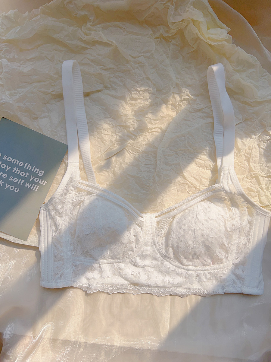 鱼骨蕾丝大胸显小薄款兔耳朵内衣