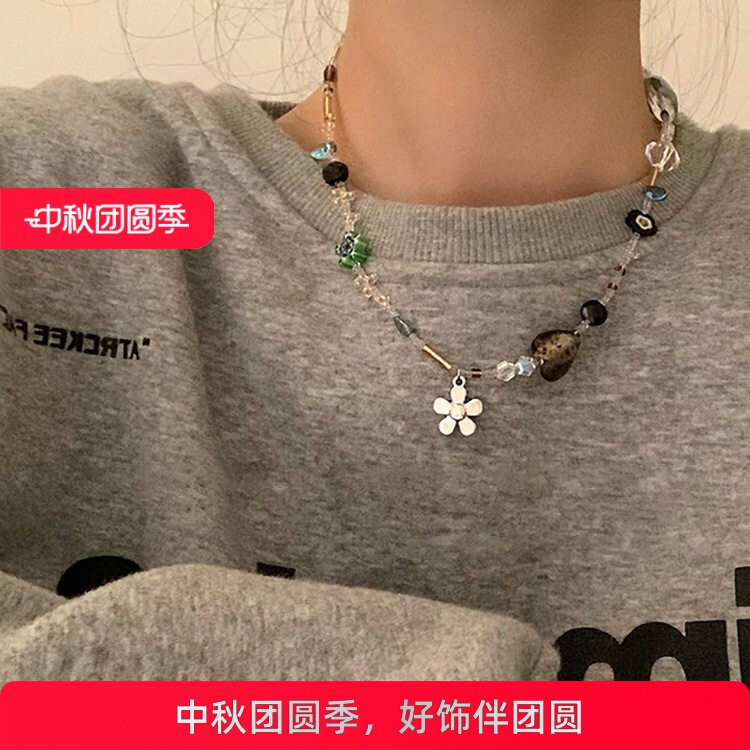 法式复古水晶爱心花朵项链女韩国小众个性简约百搭气质颈链锁骨链
