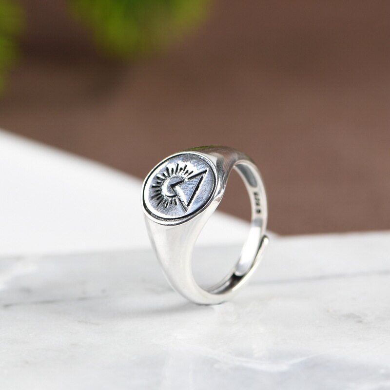 春锋似瀚s925银复古做旧工艺戒指开口太阳光芒女款素面饰品
